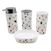 Imagen de Dispensador de jabón de plástico, con accesorios,en caja