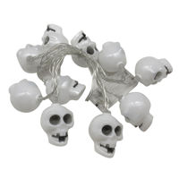 Imagen de Guirnalda 10 luces LED calaveras 2AA, en bolsa