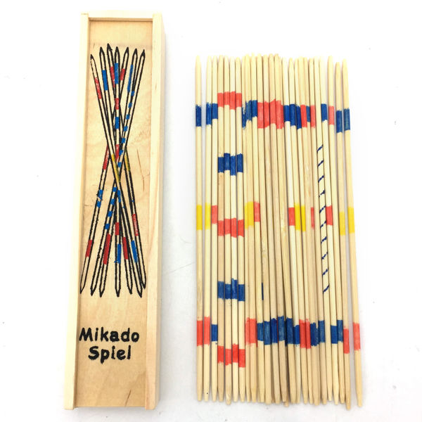 Imagen de Juego de mesa mikado, palitos de madera, en caja de madera