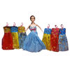 Imagen de Muñeca, con vestidos y accesorios, varios colores, en caja