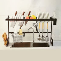 Imagen de Escurridor de platos, de metal, 2 niveles con estantes, sobre pileta