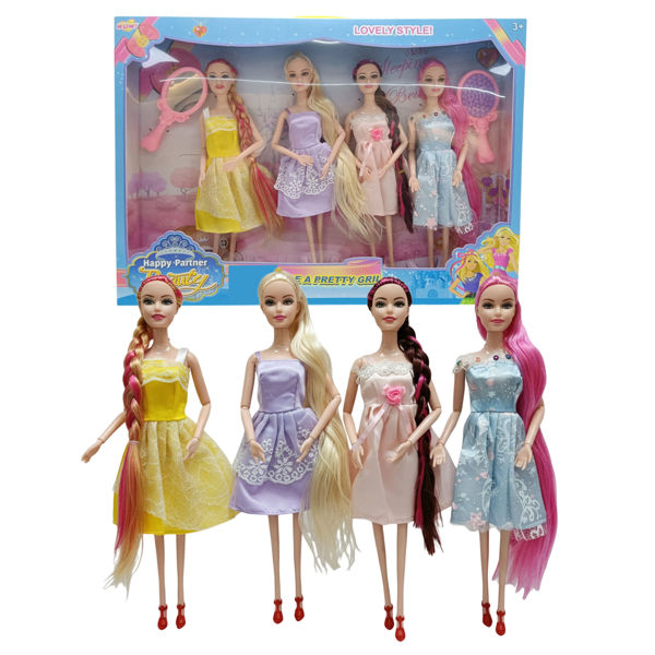 Imagen de Muñeca articulada x4 con accesorios, en caja